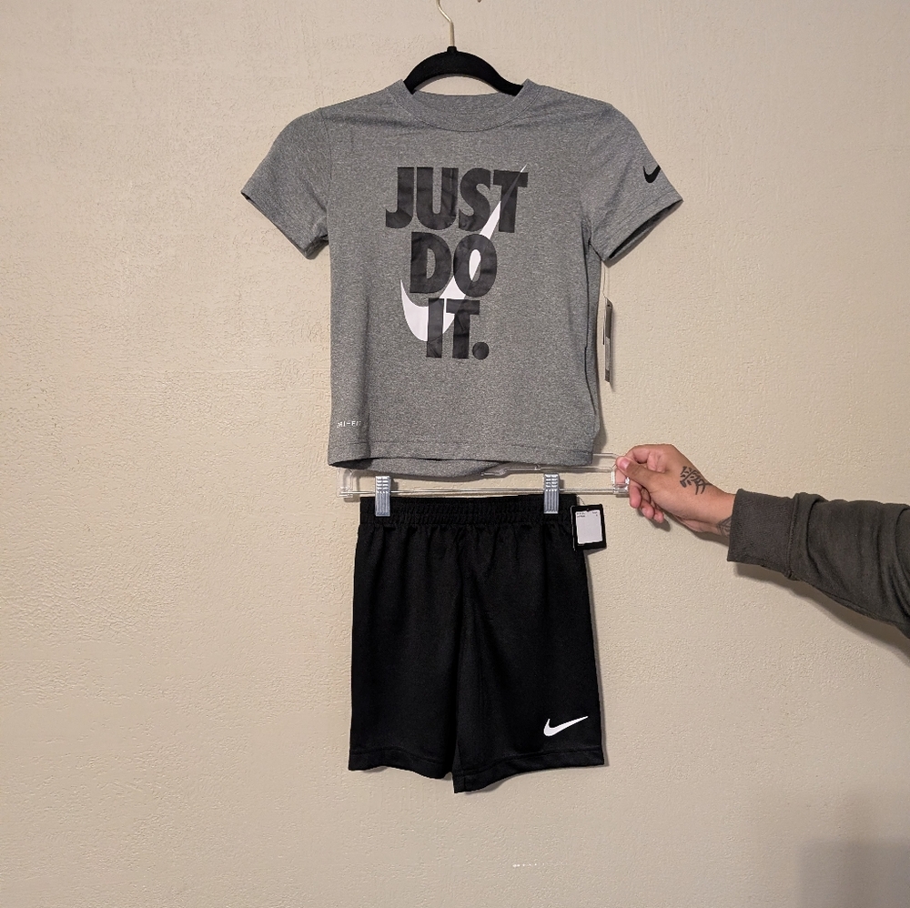 Nike Gray T-Shirt and Black Shorts Set
